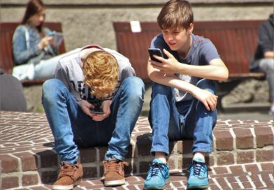 학교 밖 청소년 증가…지원 체계의 사각지대는 여전히 크다