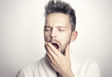 “계속 하품 나오고 멍하다… ‘산소 공급 저하’가 만드는 집중력 저하”